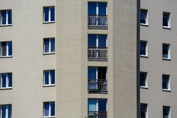 Partial view of the apartment building