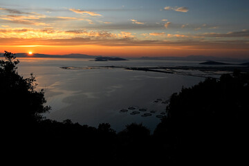 Sunset over Porto Skrofa in the Acheleoos Delta, Greece // Sonnenuntergang über Porto Skrofa im Acheleoos-Delta, Griechenland 