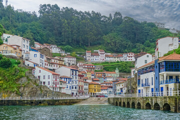 Fototapeta na wymiar panoramica de Cudillero​​, council, parish and town of the autonomous community of the Principality of Asturias, in Spain