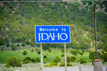 the state of Idaho colorful mountain landscape and cloud in spring