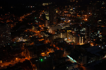 Vista panorámica nocturna de Bogotá