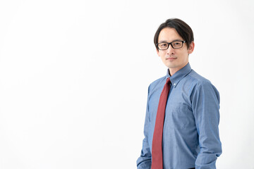 シャツスタイルの男性