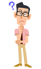 疑問を持つ、眼鏡をかけた半袖シャツにネクタイ姿の男性
