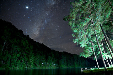 Pang Ung Maehongson Lake and mountain