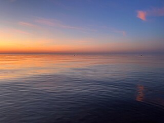 tender evening seascape, orange sea horizon, peaceful sea view