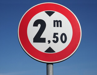 height limit sign