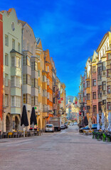 Fototapeta na wymiar View of the colorful buildings in Innsbruck