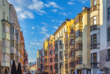 Fototapeta premium View of the colorful buildings in Innsbruck