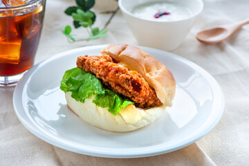 チキンバーガー
