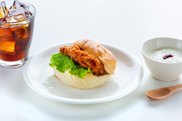 チキンバーガー