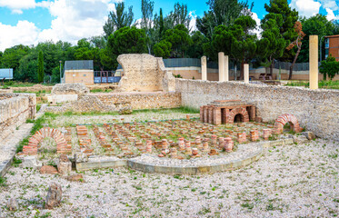 The North Baths, one of the most famous remains within the archaeological site of Complutum, a Roman City located in Alcala de Henares, Madrid, Spain - 618600291
