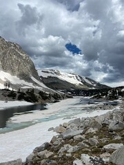 Obraz premium snow covered mountains