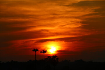 evening sun, city, lampang, thailand
