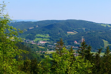 Blick auf Kirchberg am Wechsel, Niederösterreich 