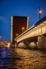 Raising bridges in St. Petersburg. Liteyny bridge across the Neva to Nameless Island