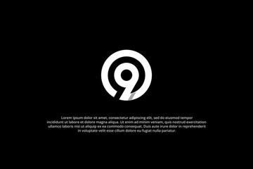 logo number 9 circle monogram