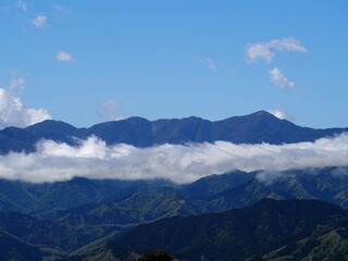 Fototapeta premium mountains and clouds