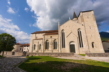 Fototapeta premium view of the Cathedral of Sant'andrea apostolo in Venzone. Venzone, Friuli_Italy. June 12, 2023.