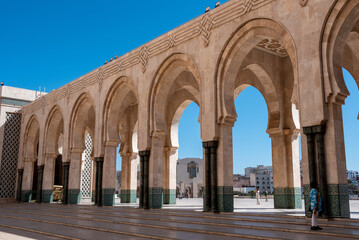Obraz premium Exterior of the famous Hassan II Mosque at the coast of Casablanca in Morocco