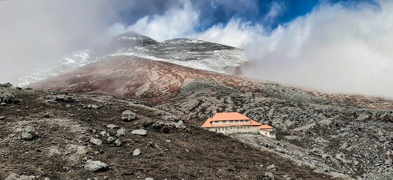 Refugio am Cotopaxi
Refugio on Cotopaxi