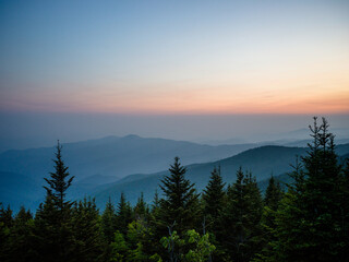 Fototapeta na wymiar sunset at Smoky Mountains National Park