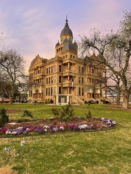 vertical shot of the Denton County Courthouse
