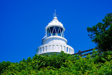 日向岬に建つ細島灯台（宮崎県日向市）