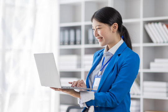 business consulting, collaboration, business asian woman working in office, analytics banner background	Financial and Accounting business concept.