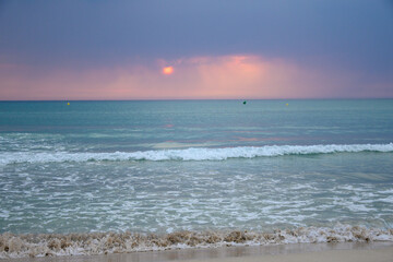 Fototapeta na wymiar Sonnenaufgang am Meer Mallorca