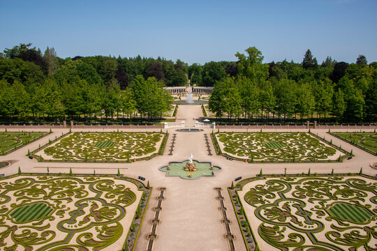 Beautiful symmetrical garden in Paleis Het Loo in Appeldoorn, Netherlands