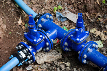 Incoming water meter valve arrangement to supply new building