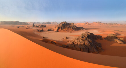 Fototapeta na wymiar Panorama of the Algerian Sahara with dunes