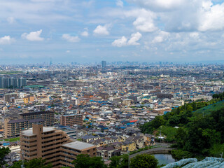 Fototapeta na wymiar 山から見下ろす大阪の街並み