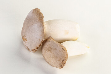 Raw Eringi mushrooms for cooking