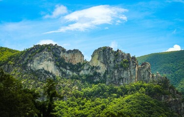 Fototapeta na wymiar Scenic landscape featuring the Seneca Rocks, West Virginia, United States.