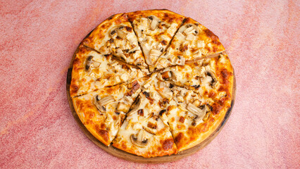 Mushrooms pizza sliced