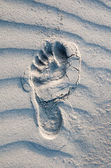 footprint in the sand © Piet