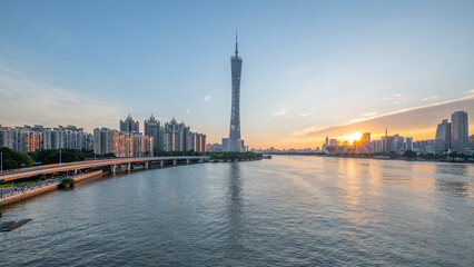 Obraz premium Guangzhou Tower, a landmark building in the city of Guangzhou