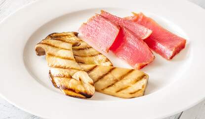 Grilled eryngii mushrooms and tuna
