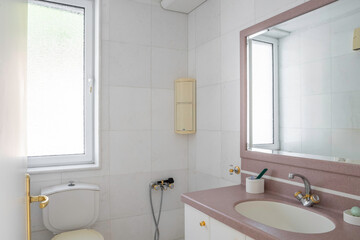 Interior photo of a bathroom 