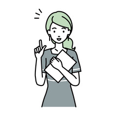 立って書類を手に持って何かひらめいたエステ店員・受付・接客係の女性