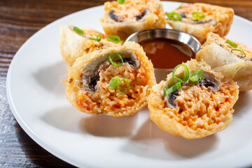 A view of a plate of mushroom poppers. © DAVID
