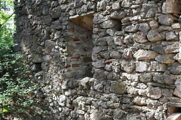 Kirchenruine Pankrazi bei Alland, Österreich, 01.06.2023