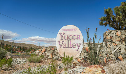 Yucca Valley welcome sign on the edge of town