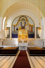 Altar und Altarbild der Kirche St. Leopold am Steinhof von Otto Wagner