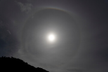 Obraz na płótnie Canvas moon and light ring