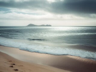 Obraz premium Clean sandy beach on cloudy seaside