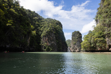 Fototapeta na wymiar Beautiful Hongs (sea caves) of Phang Nga in Thailand