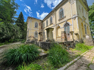 Fototapeta na wymiar Abandoned old Sheptytskih villa in the wwest part of Ukraine
