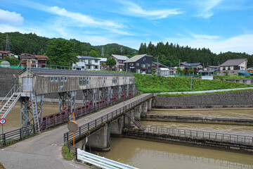 Fototapeta premium 十日町 信濃川の水門